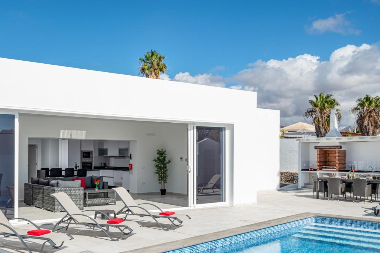 Villa Rossa - Villas Now - Lh215 By Villas Now Ltd Playa Blanca  Exteriör bild
