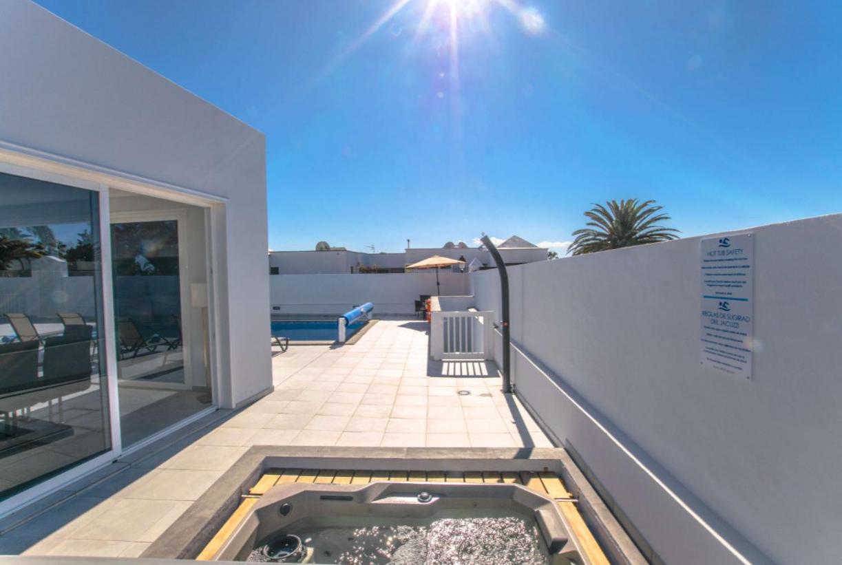 Villa Rossa - Villas Now - Lh215 By Villas Now Ltd Playa Blanca  Exteriör bild